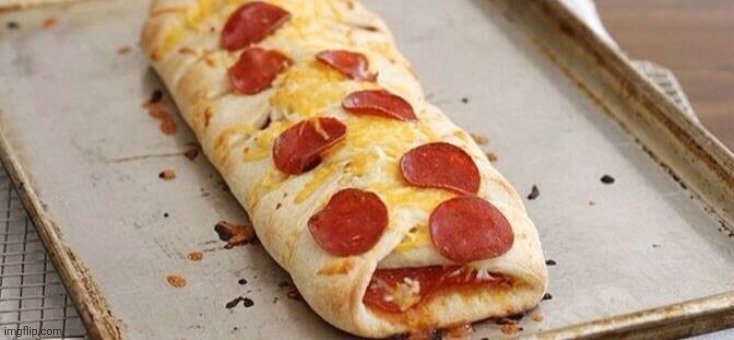 Pizza burrito | image tagged in food,foods,pizza,burrito,burritos,pizzas | made w/ Imgflip meme maker