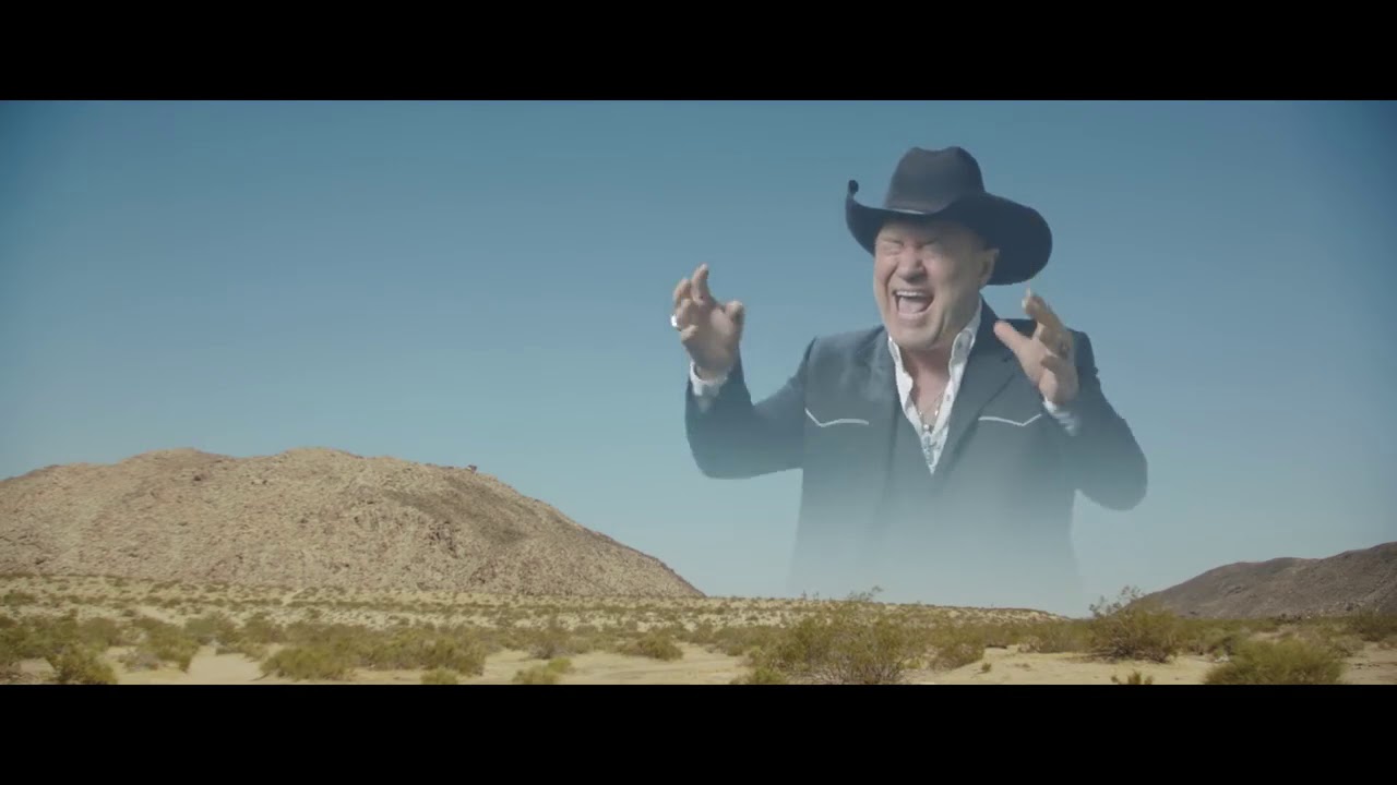 viejo loco gritando Blank Meme Template