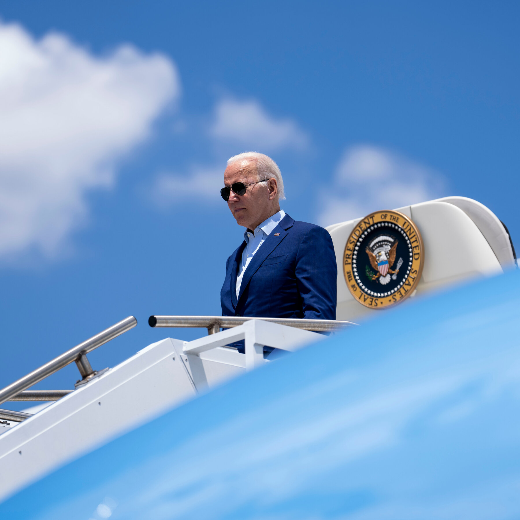 High Quality President Joe Biden on Air Force One Blank Meme Template