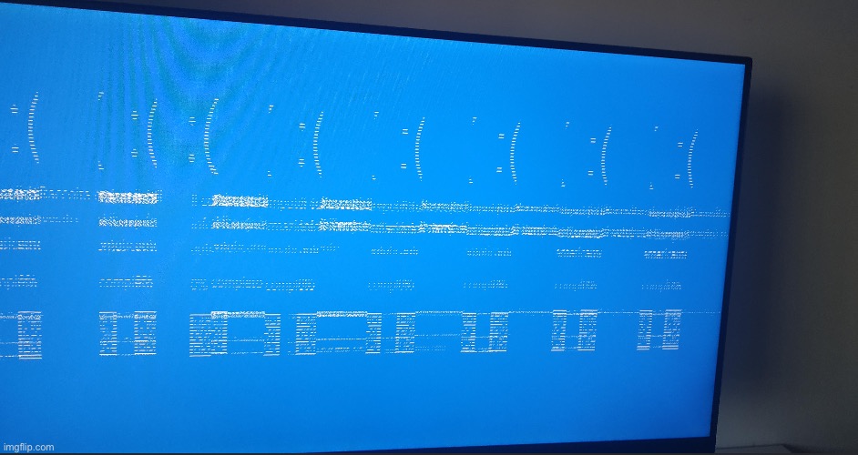 Glad that’s not my computer | made w/ Imgflip meme maker