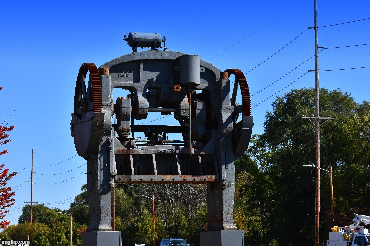 A 200 ton press.I used to run one just like this one back in the day. | made w/ Imgflip meme maker