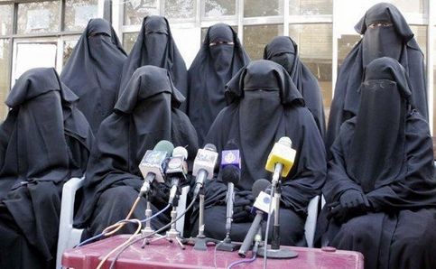 High Quality Press Conference Blank Meme Template