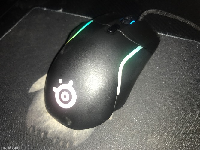 funny mouse & mousepad reveal | made w/ Imgflip meme maker