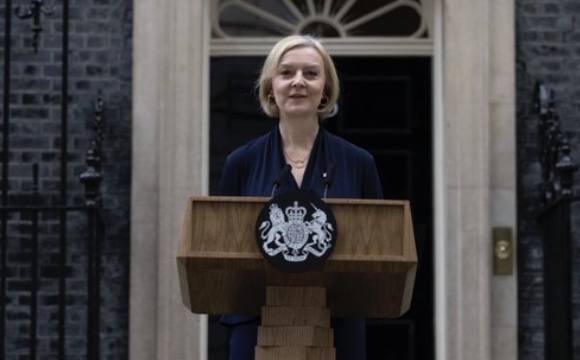 Li Blank Meme Template