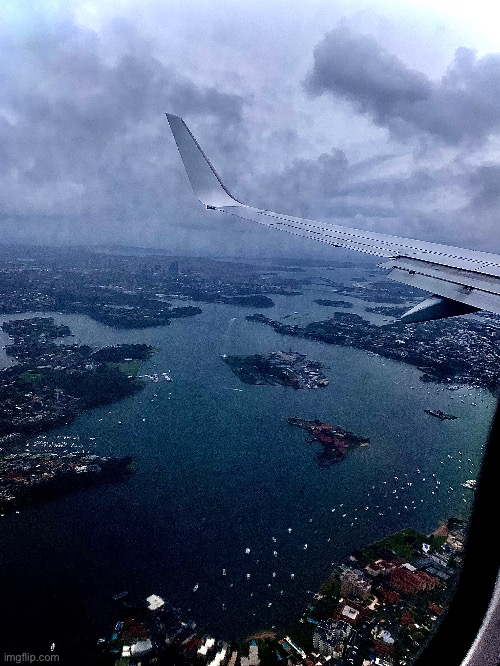 Back home in Sydney | image tagged in planes | made w/ Imgflip meme maker
