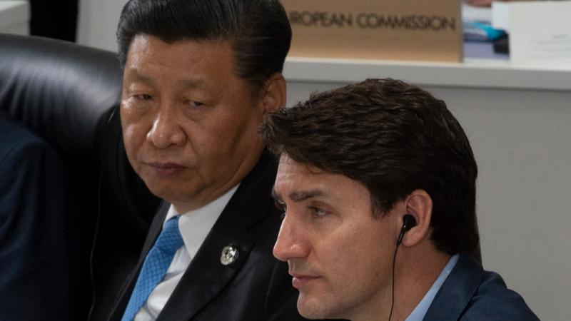 High Quality Xi Jinping dresses down Justin Trudeau Blank Meme Template