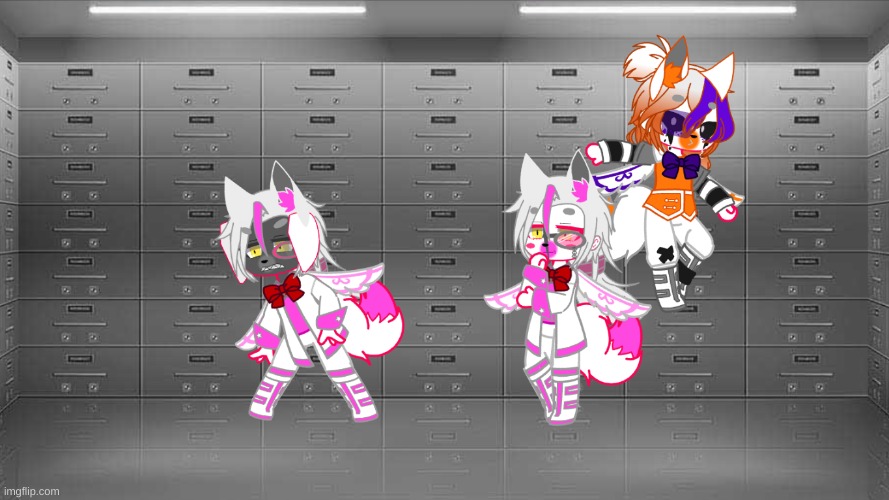 Gacha Funtime Foxy Normal/Jumpscare (Lolbit photobomb because, yes) | image tagged in because y e s | made w/ Imgflip meme maker