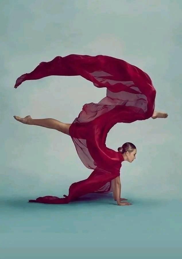 Ballerina in red Blank Meme Template