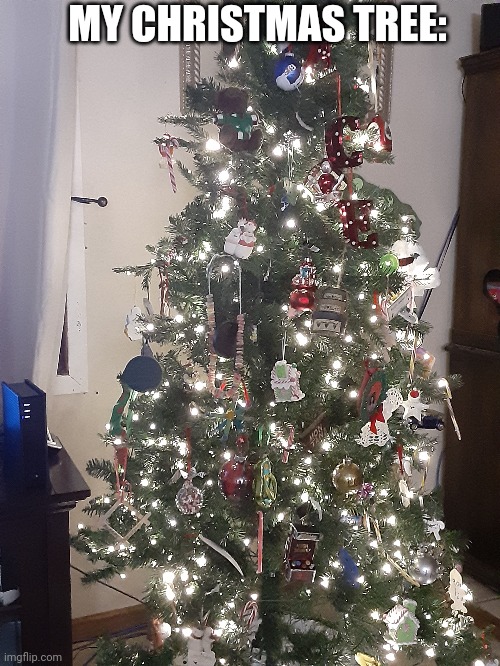 My family's Christmas Tree | MY CHRISTMAS TREE: | image tagged in christmas,christmas tree,photos | made w/ Imgflip meme maker