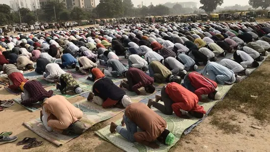 Praying namaz Blank Meme Template