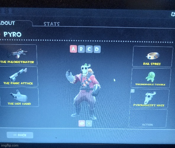 Rate my pyro loadout [i couldnt take a screenshot] | made w/ Imgflip meme maker