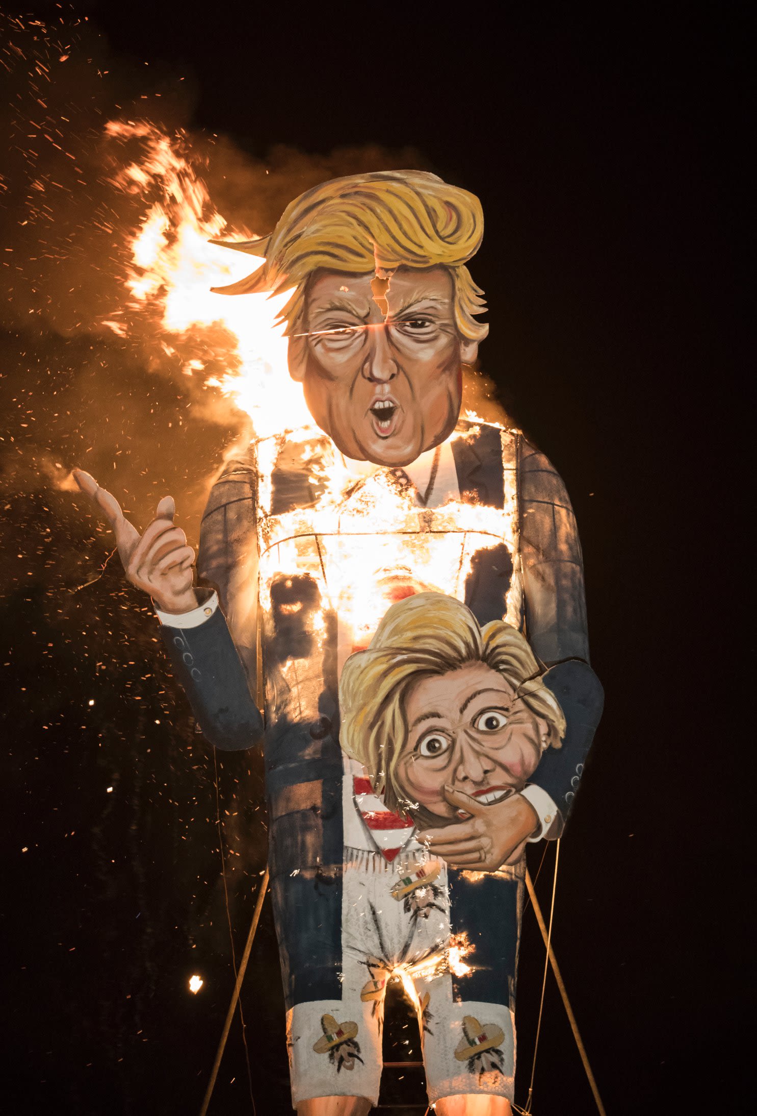 Burning trump with Clinton's head Blank Meme Template