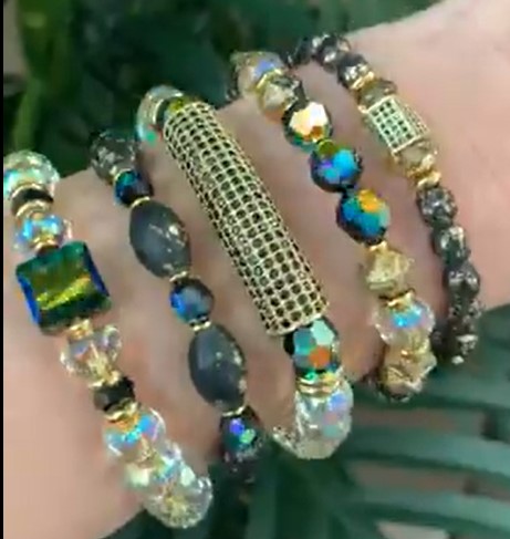 High Quality Stash Jewelry NYE Sparkle Bracelet Stack Blank Meme Template