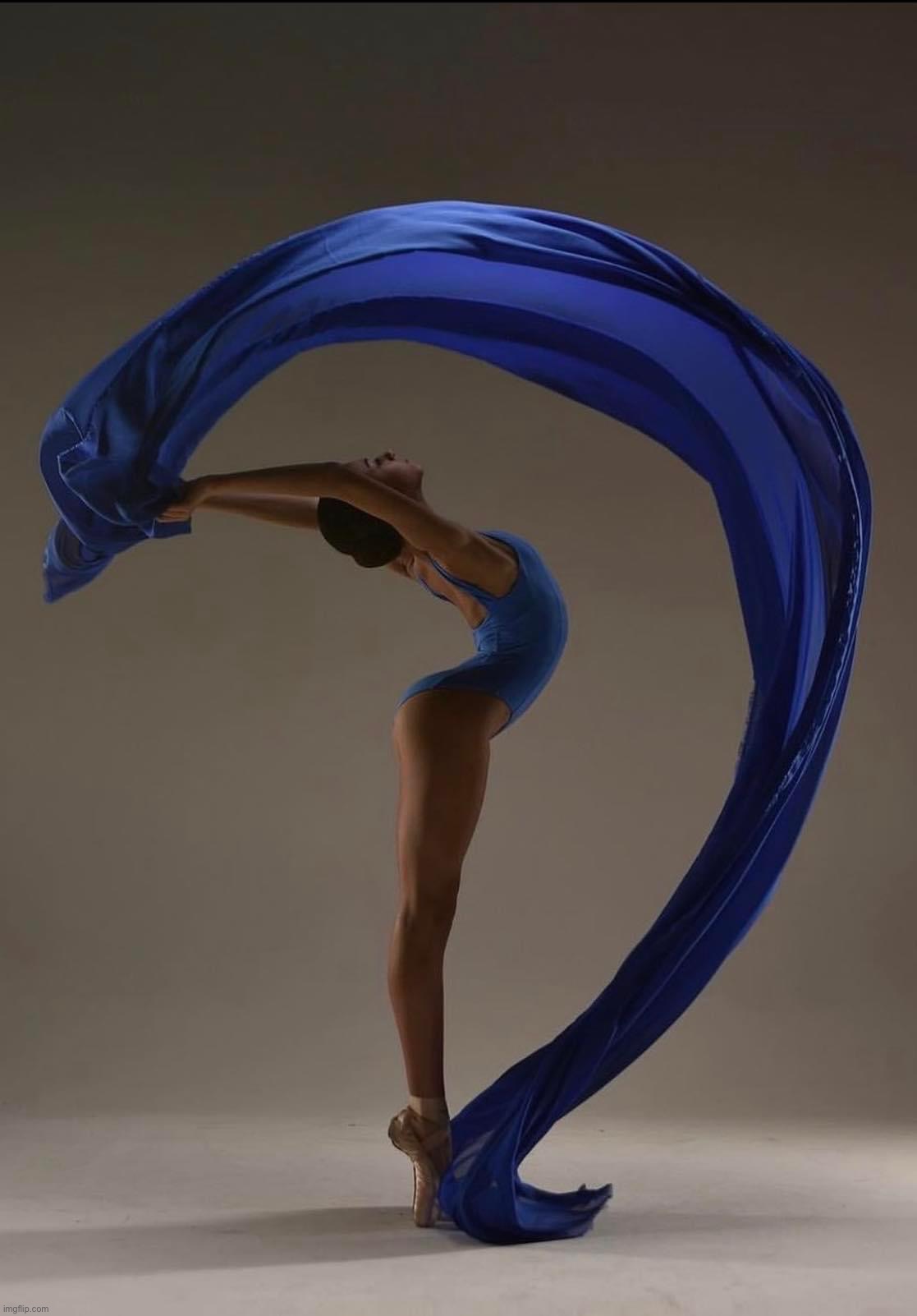 Ballerina in blue | image tagged in ballerina in blue | made w/ Imgflip meme maker