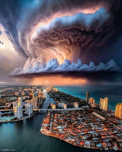 Lightning storm, Miami, Fl.  Photo credit: shavnore | image tagged in lightning,storm,miami,florida,awesome,photography | made w/ Imgflip meme maker
