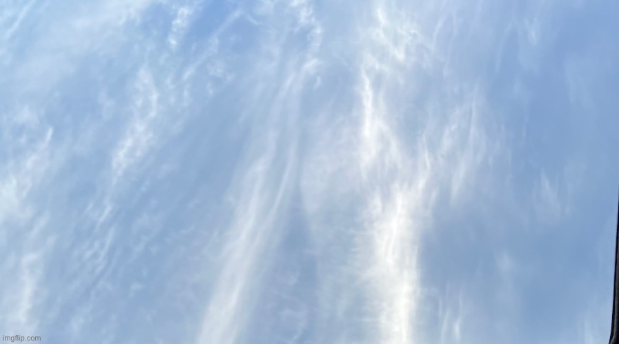 The sky today | image tagged in the sky is now orange,if you read the previous tag you must go check,the first tag was true o_o | made w/ Imgflip meme maker