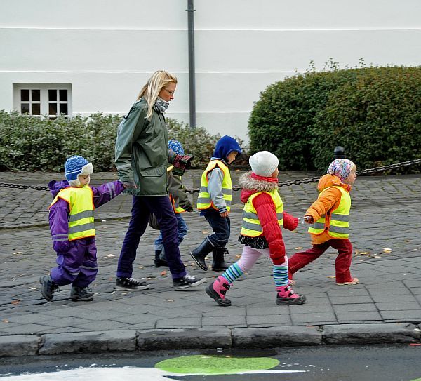 High Quality kindergarden walk Blank Meme Template