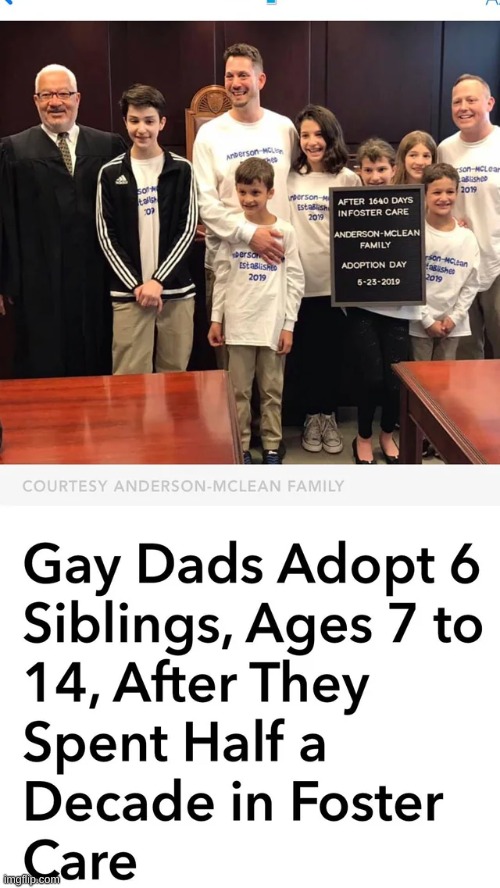 How wholesome :) | image tagged in wholesome,lgbtq,gay | made w/ Imgflip meme maker