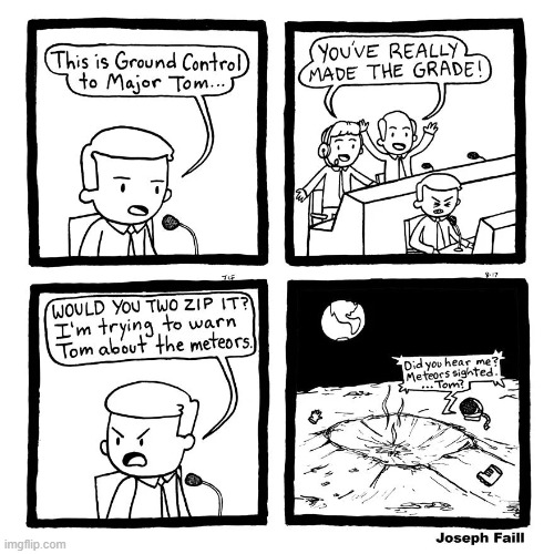 I found this from Reddit. | image tagged in david bowie,music,comics/cartoons,comics,space,funny | made w/ Imgflip meme maker