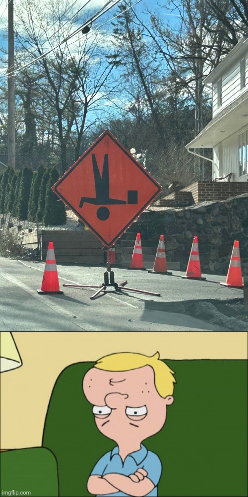 Upside down crazy sign | image tagged in upside down face,you had one job,memes,upside down,cones,upside-down | made w/ Imgflip meme maker