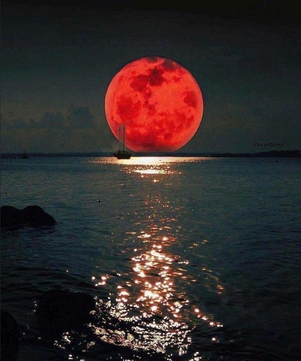 Slavic Red Moon Blank Meme Template