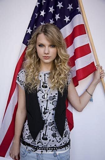 Patriotic Taylor Swift Blank Meme Template