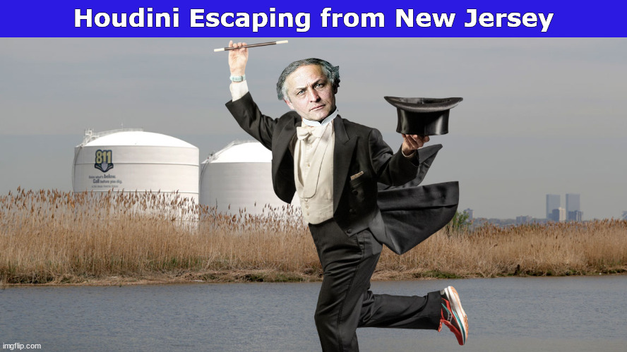 Houdini Escaping from New Jersey | image tagged in houdini,magician,new jersey,kliban,funny,memes | made w/ Imgflip meme maker
