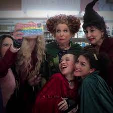 Hocus Pocus 2 Selfie Blank Meme Template