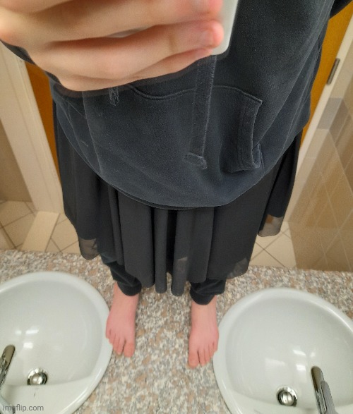 Standing on the bathroom counter shit i almost fell | made w/ Imgflip meme maker