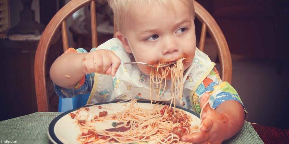 Baby eating spagetti | image tagged in baby eating spagetti | made w/ Imgflip meme maker