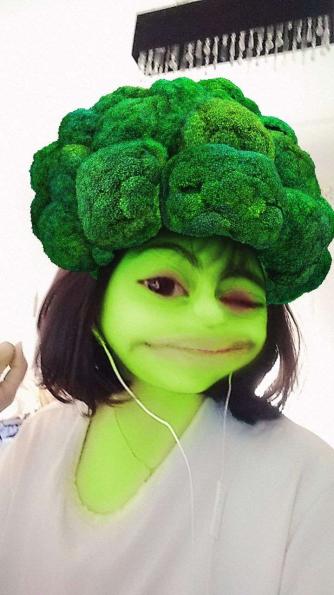 Brocoli Head Blank Meme Template