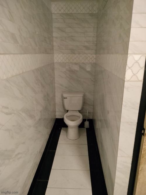Ominous toilet | image tagged in ominous toilet | made w/ Imgflip meme maker