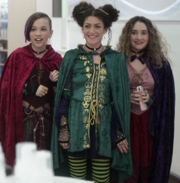 Teen Sanderson Sisters (Hocus Pocus 2) Blank Meme Template