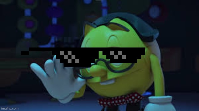 The turkey gaming inspector | image tagged in nerd pac man | made w/ Imgflip meme maker
