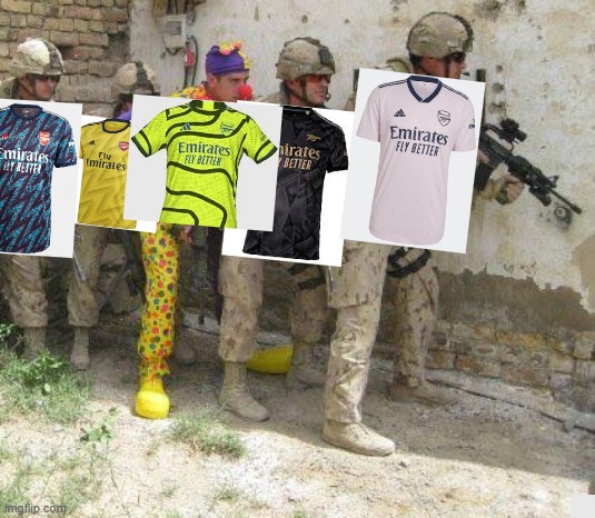 Army clown | image tagged in army clown | made w/ Imgflip meme maker