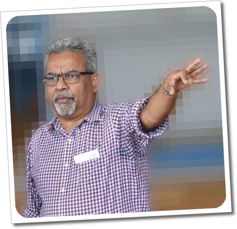 Size Matters (Indian Guy) Blank Meme Template