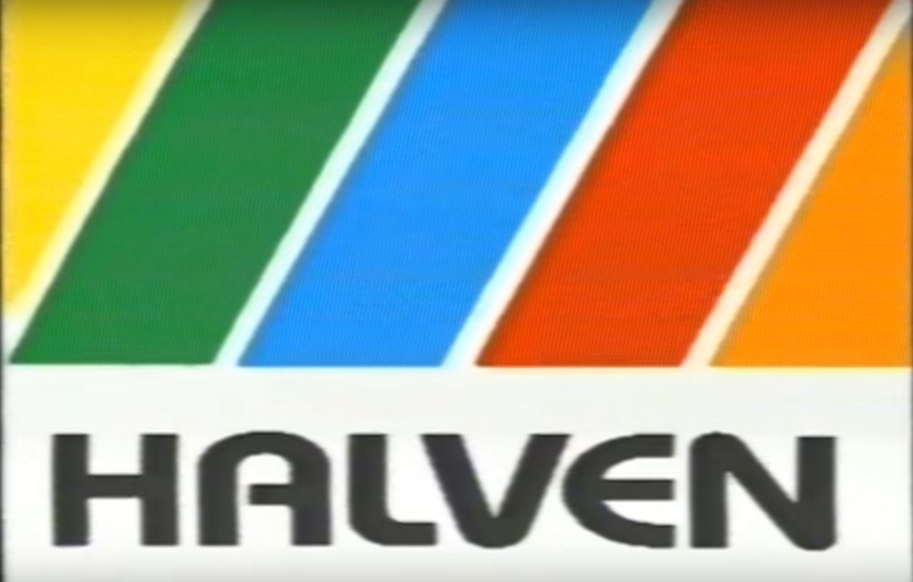 Halven video Blank Meme Template