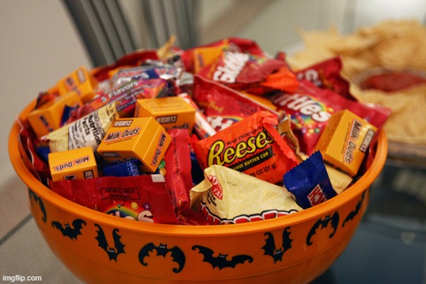 Halloween Candy Bowl | image tagged in halloween candy bowl | made w/ Imgflip meme maker