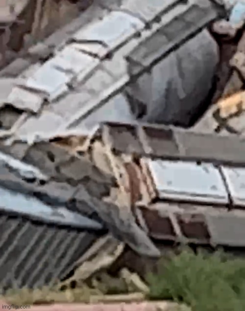 quality is shit cuz it is zoomed in | made w/ Imgflip meme maker