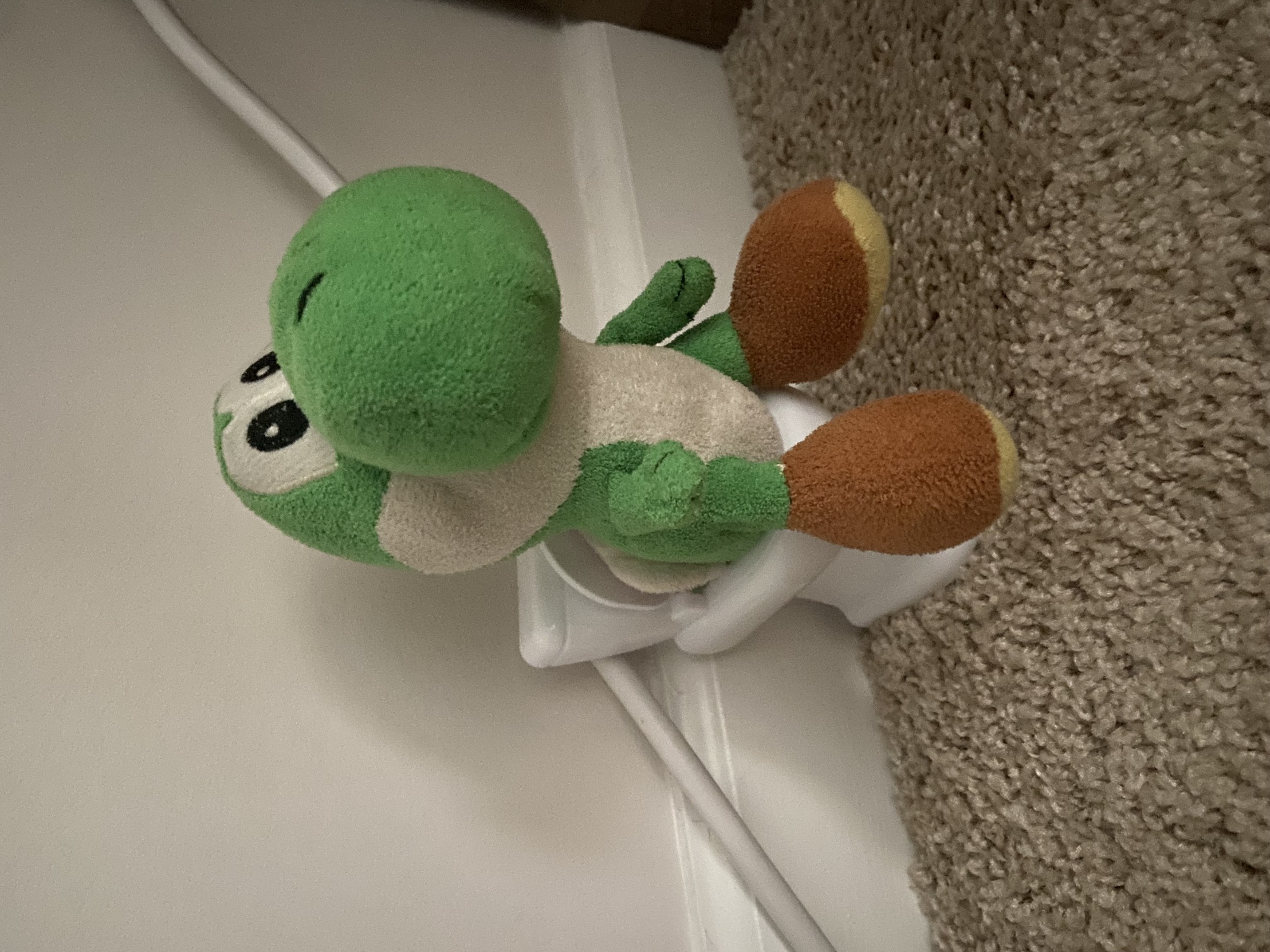 Yoshi on the Toilet Blank Meme Template