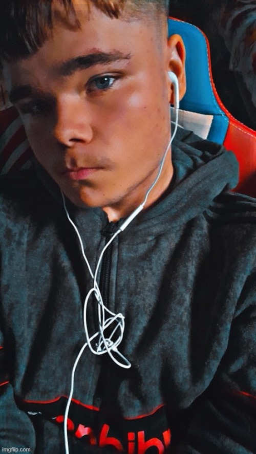 Better face reveal | made w/ Imgflip meme maker