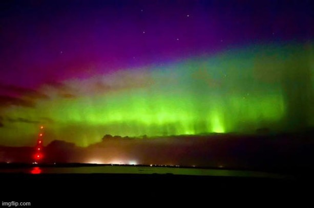 There Were Northern Lights Visible Across The UK Last Night And I ...