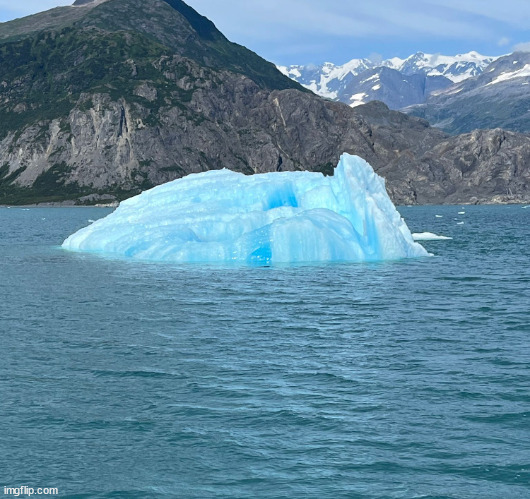 Iceberg | image tagged in awesome,pictures,iceberg | made w/ Imgflip meme maker