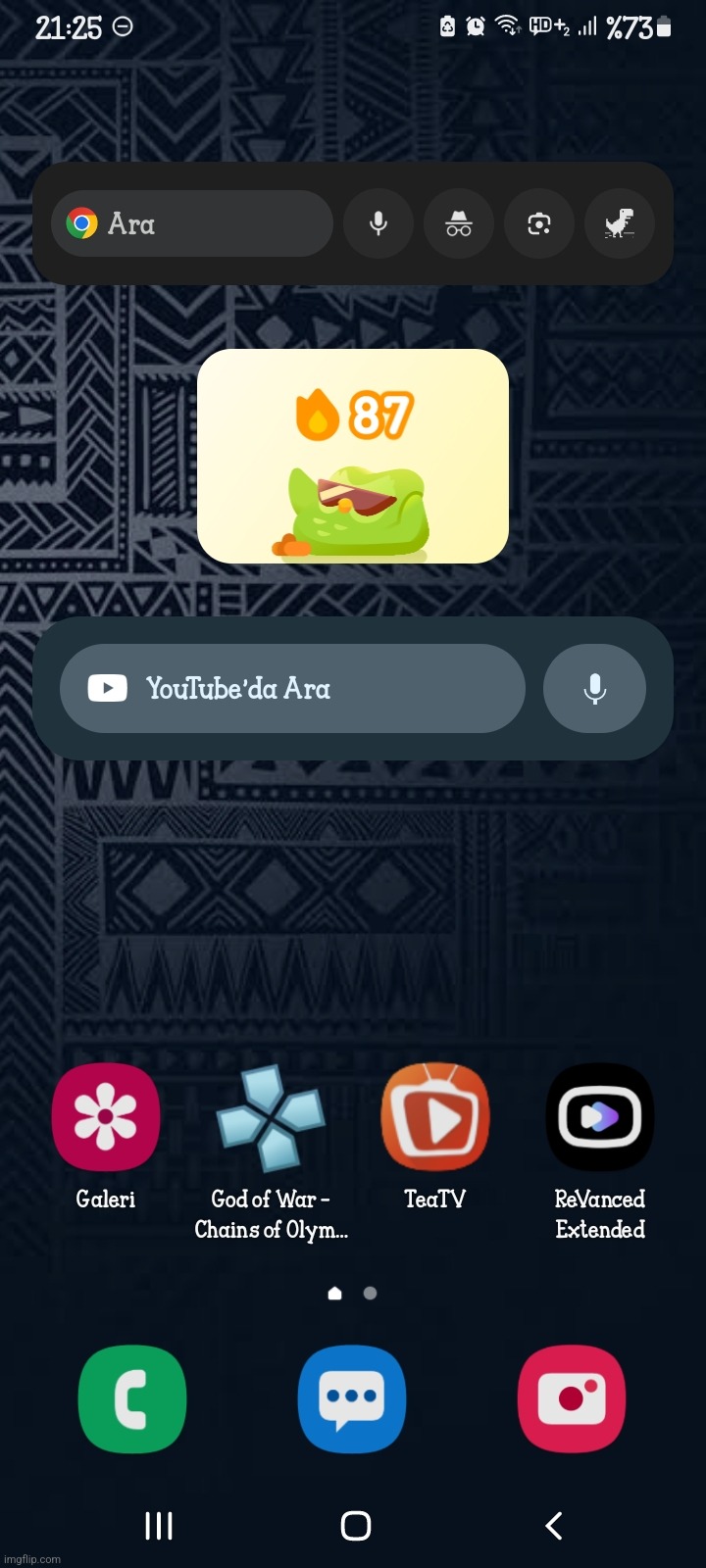 here's my phone's homepage too | made w/ Imgflip meme maker