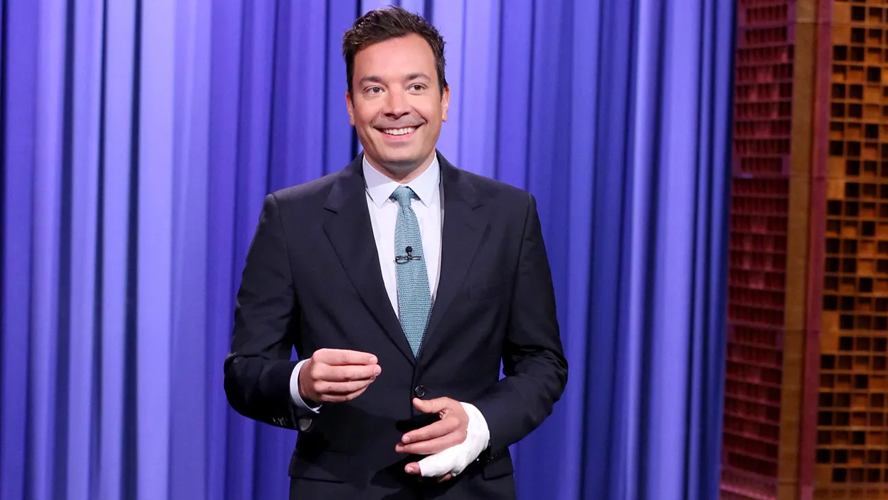 High Quality Jimmy Fallon Explains Hand Injury in 'Tonight Show' Return: Fing Blank Meme Template