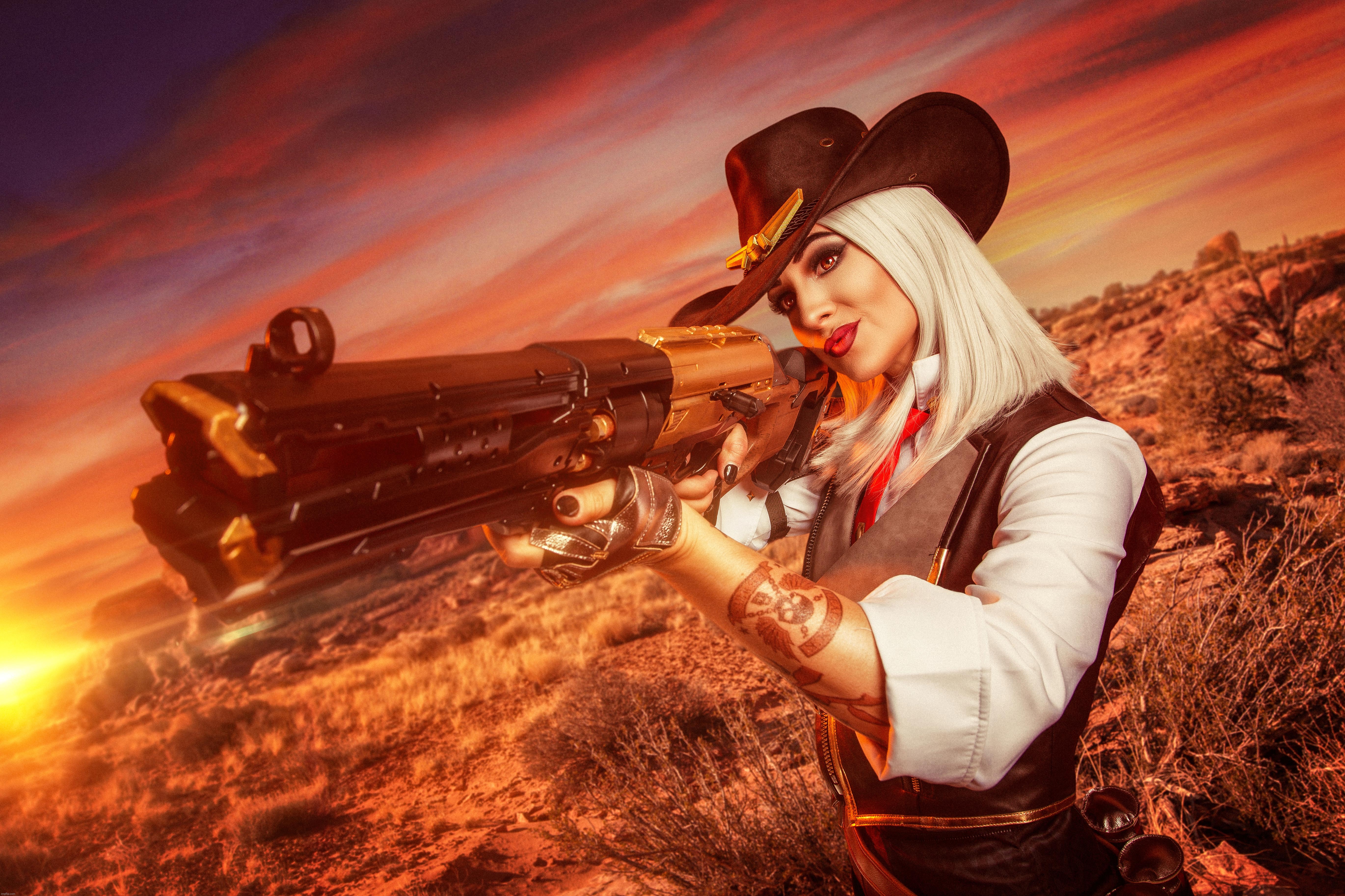 image tagged in ana de armas,ashe,ashe from overwatch,costume,cosplay | made w/ Imgflip meme maker