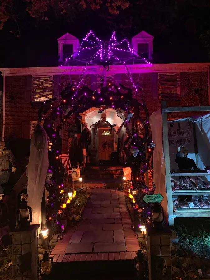 A Guide To Some Of Long Island's Best Halloween Houses | Massape Blank Meme Template