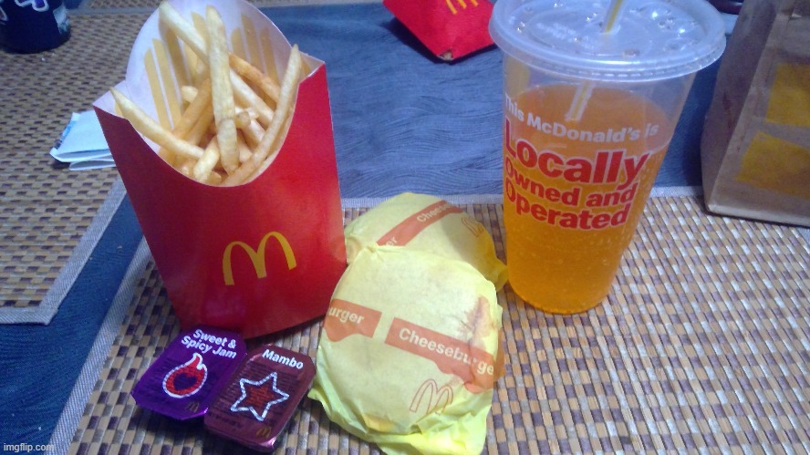 This how my Mcdonalds or looks like | image tagged in mcdonalds | made w/ Imgflip meme maker