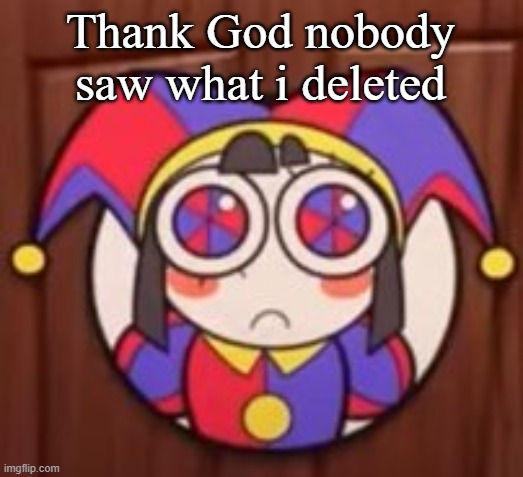 Thank God nobody saw what i deleted | image tagged in clash royale | made w/ Imgflip meme maker