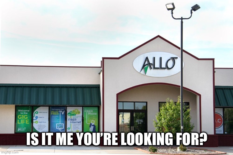 IS IT ME YOU’RE LOOKING FOR? | image tagged in lionel richie | made w/ Imgflip meme maker